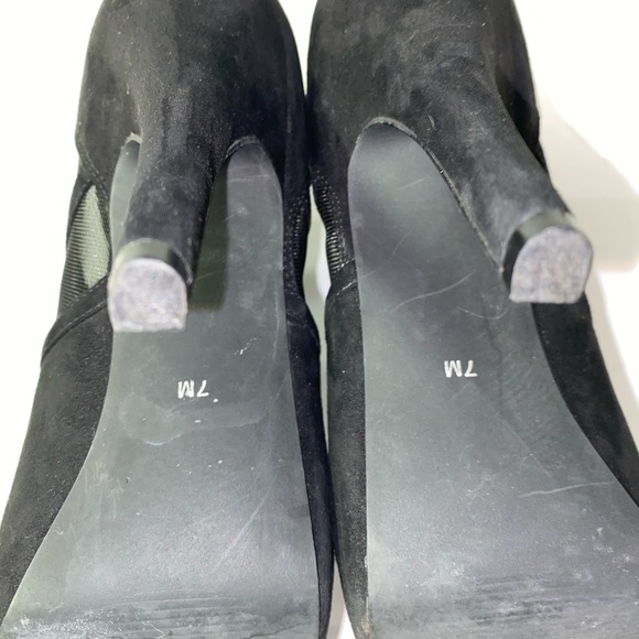 Guess Black Suede Zip-up Boot Heels Size 7 - Picture 10 of 11
